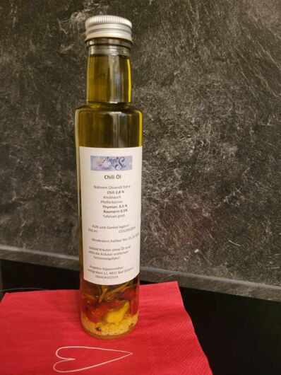 Flasche mit Chiliöl